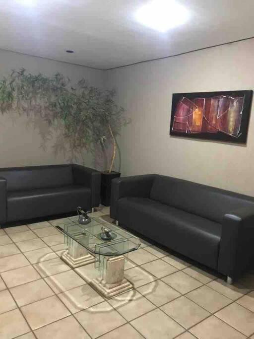Apto Executivo Prox Hospitais E Shopping Apartment ฮิเบเราเปรโต ภายนอก รูปภาพ